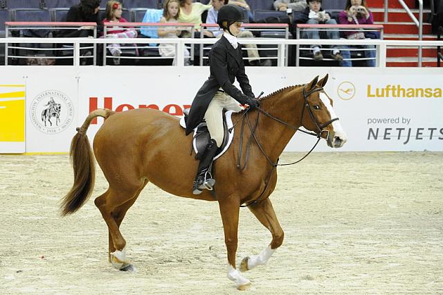 WIHS-10-25-11-Cl186ChHtrCH-DSC_7679-Pacifica-AlysonGurney-DDeRosaPhoto.JPG