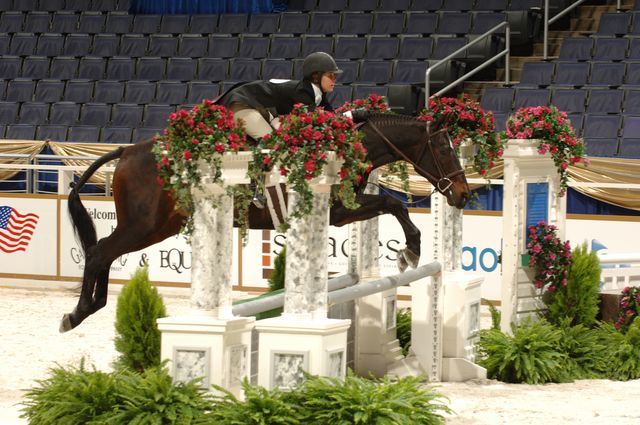 77-WIHS-JessieLeiner-GoldOrder-10-25-05-ChildrensHtrs-DDPhoto.JPG
