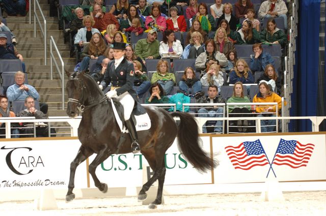 07-WIHS-AshleyHolzer-Gambol-Dressage-10-27-05-DDPhoto.JPG