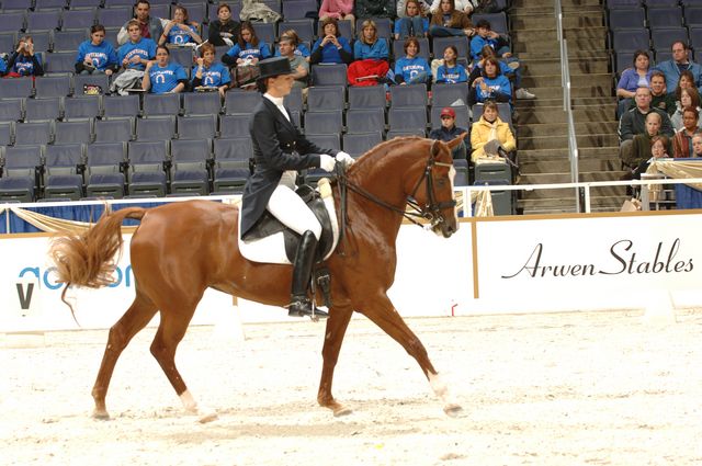 36-WIHS-HeatherBlitz-Arabella-Dressage-10-27-05-DDPhoto.JPG