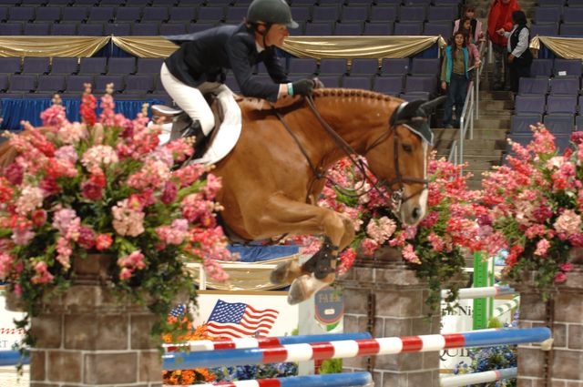092-WIHS-MollyAshe-Neuville-10-27-05-Class210-DDPhoto.JPG
