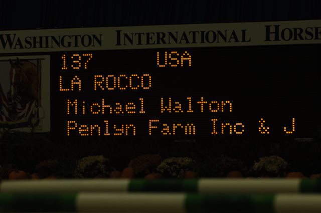 010-WIHS-MichaelWalton-LaRocco-10-28-05-Accumulator-DDPhoto.JPG
