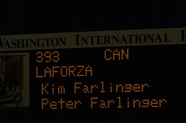 037-WIHS-KimFarlinger-LaForza-10-28-05-Accumulator-DDPhoto.JPG