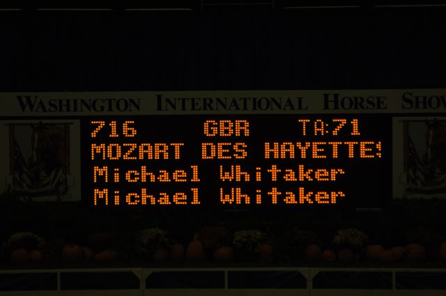 114-WIHS-MichaelWhitaker-MozartdesHayettes-10-29-05-DDPhoto.JPG
