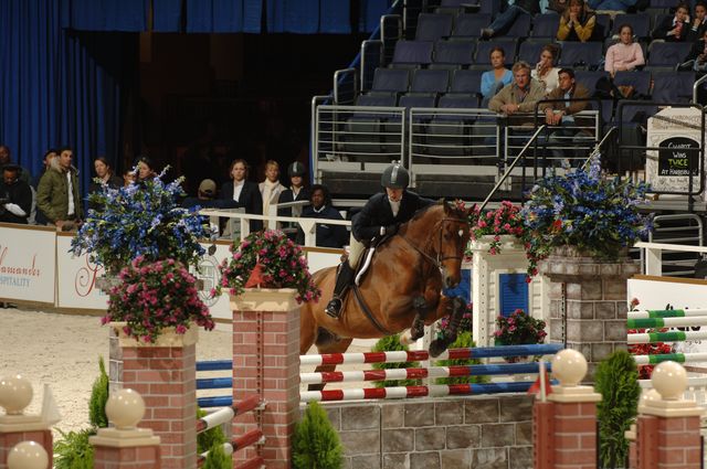 141-WIHS-JulieWelles-Lando-10-29-05-EqClassicJpr-182-DDPhoto.JPG