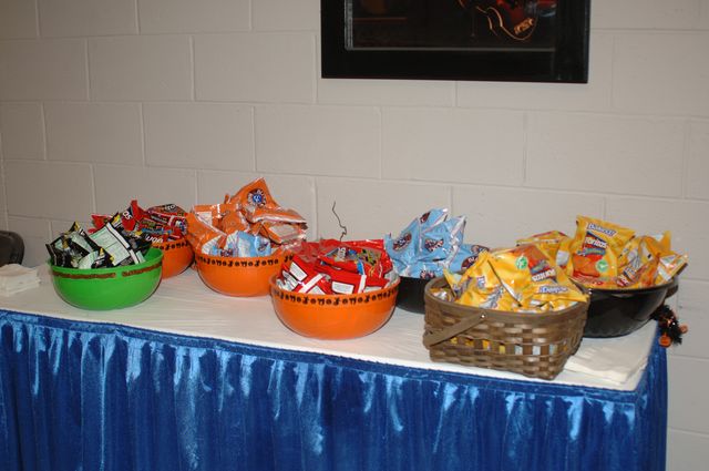 022-WIHS-10-30-05-DDPhoto.JPG