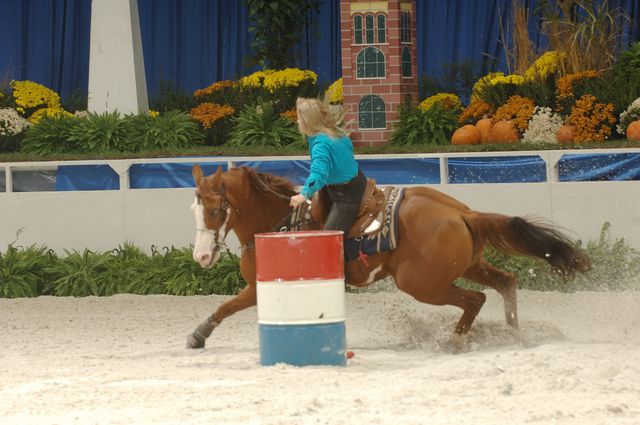 17-WIHS-AnnReliegh-BarrelRacing-10-27-05-DDPhoto.JPG