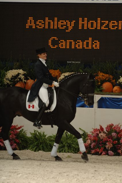 52-WIHS-AshleyHolzer-Gambol-Dressage-DDPhoto.JPG