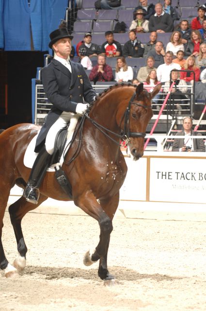 823-WIHS-10-27-06-&copy;DeRosaPhoto.JPG