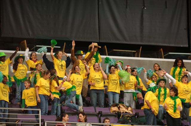 1095-BarnNight-WIHS-10-26-06-&copy;DeRosaPhoto.jpg