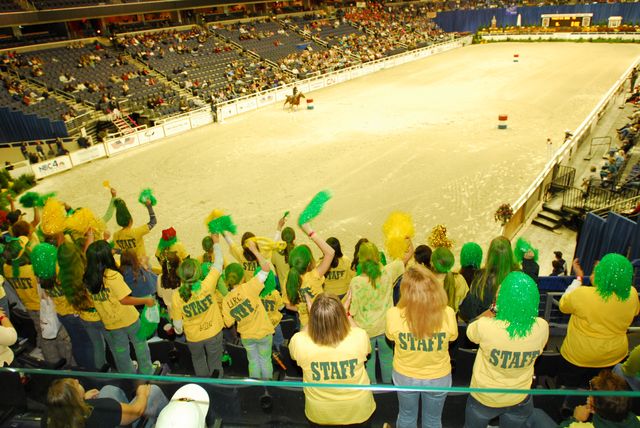 326-BarnNight-WIHS-10-26-06-ThomasPhoto.JPG