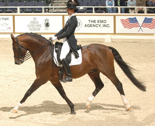 881-CourtneyKing-Idocus-WIHS-10-26-06-&copy;DeRosaPhoto.jpg