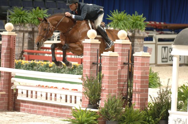 006-Ashton-ScottStewart-WIHS-10-24-06-&copy;DeRosaPhoto.JPG