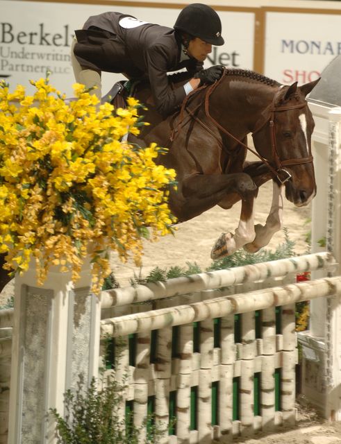 088-RedDragon-NicolePucci-WIHS-10-26-06-DeRosaPhoto.JPG