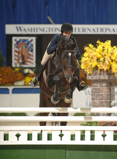 375-MaggieMcAlary-WIHS-10-27-06-&copy;DeRosaPhoto.JPG