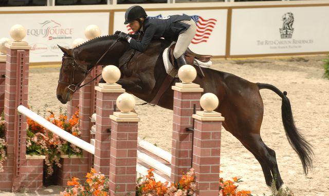 565-Pirate-CarolineMoran-WIHS-10-24-06-&copy;DeRosaPhoto.JPG