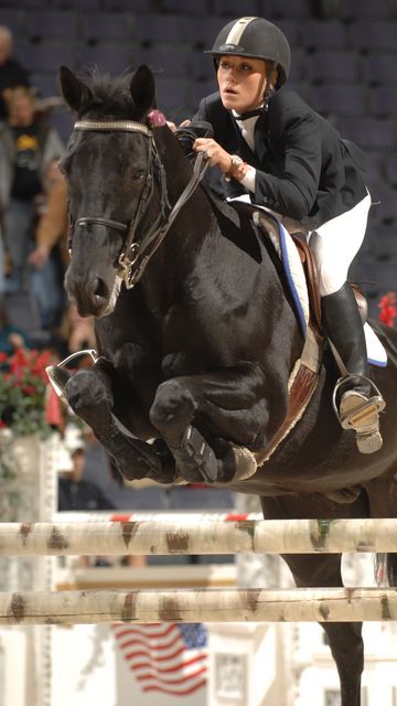081-HelbiSiclar-BlackOpal-WIHS-10-28-06-&copy;DeRosaPhoto.JPG