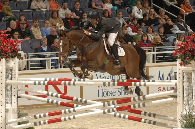 1016-NormanDelloJoio-Marengo-WIHS-10-26-06-&copy;DeRosaPhoto.jpg