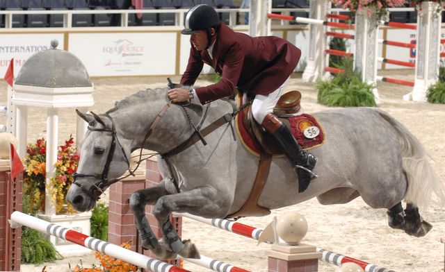183NickSkelton-Russel-WIHS-10-27-06-&copy;DeRosaPhoto.JPG