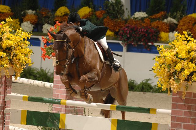 477-MargieEngle-HCOscar-WIHS-10-28-06-&copy;DeRosaPhoto.JPG
