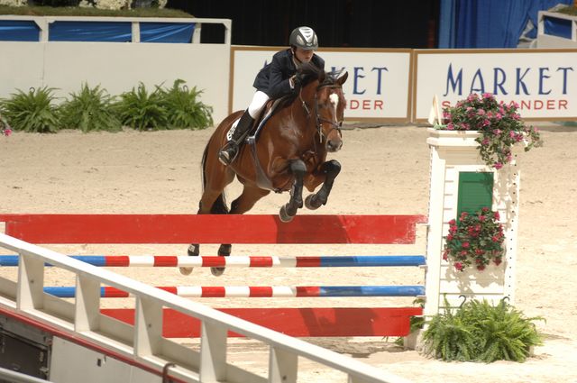 609-MackenzieKeck-Sensation-10-25-06-&copy;DeRosa-Photo.jpg