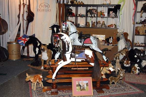 Boutiques-WIHS08-12-25-Boutiques-078-PPS-DDeRosaPhoto
