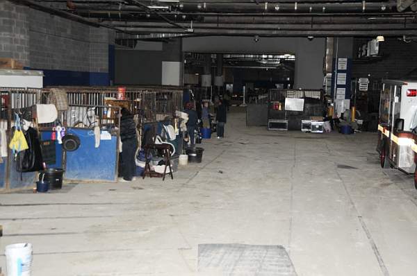 WIHS-10-21-09-DER_5477-AroundGrounds-Inside-DDeRosaPhoto.jpg