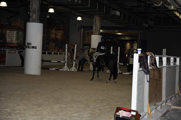 WIHS-10-24-10-DSC_9147-AroundGrounds-Indoors-DDeRosaPhoto.jpg