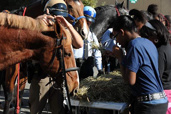 WIHS-10-21-09-DSC_2005-BreakfastwithParkPolice-DDeRosaPhoto.jpg