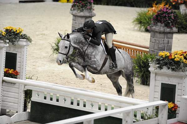 WIHS-10-21-09-DSC_1715-Hunters-FairWind-CaitlinVenezia-DDeRosaPhoto.jpg