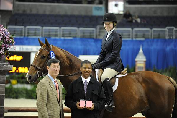 WIHS-10-23-09-DSC_8414-Travino-SamanthaSchaefer-Presentation-DDeRosaPhoto.jpg