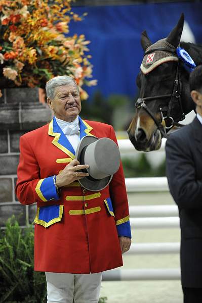 WIHS-10-24-09-PresCup-DSC_1539-JohnFranzreb-Ringmaster-DDeRosaPhoto.jpg