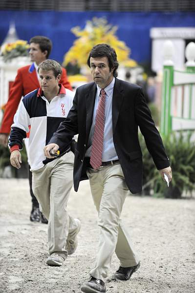 WIHS-10-24-09-PresCup-DSC_0772-GuilhermeJorge-Staff-DDeRosaPhoto.jpg