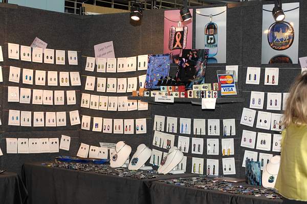 WIHS-10-21-09-DSC_0062-Vendors-DDeRosaPhoto.jpg
