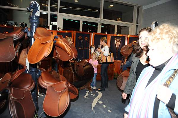 WIHS-10-23-09-DSC_8722-Vendors-DDeRosaPhoto.jpg