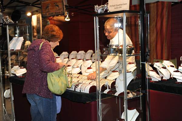 WIHS-10-23-09-DSC_8749-Vendors-DDeRosaPhoto.jpg