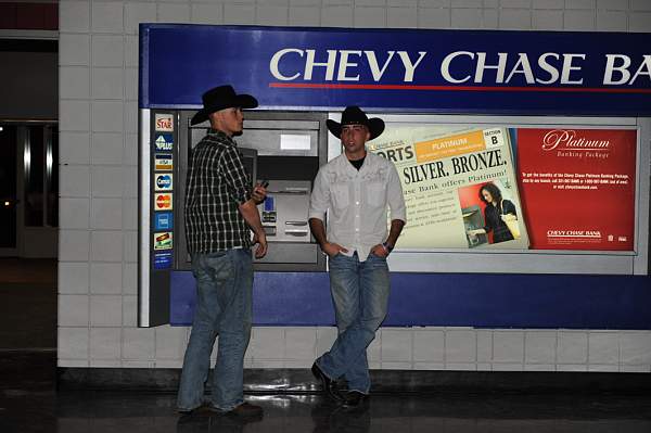 WIHS-10-24-09-DER_8761-Vendors-DDeRosaPhoto.jpg