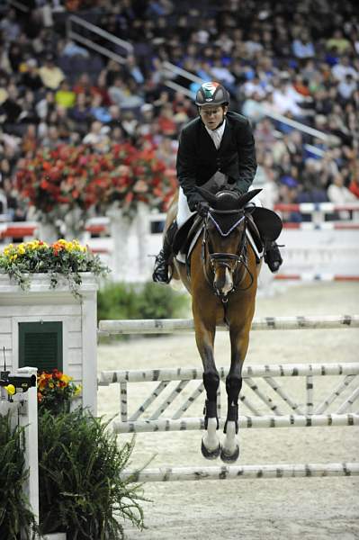 WIHS-10-24-10-PresCup-DSC_1193-Zamiro16-ShaneSweetnam-DDeRosaPhoto.jpg