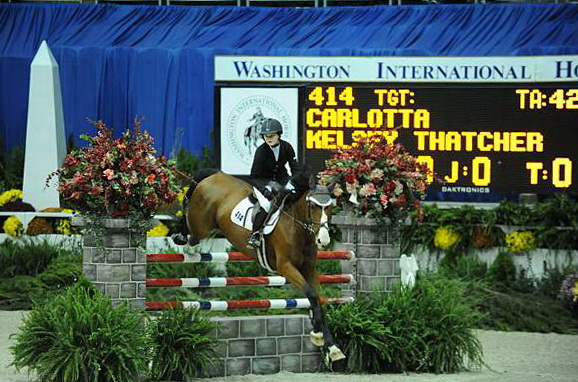WIHS-10-24-09-DSC_9458-Carlotta-KelseyThatcher-JrJprs-DDeRosaPhoto.jpg
