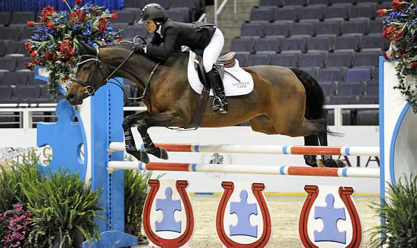 WIHS-10-21-09-AdultJprCh-DSC_3406-MissKitty-KatherineEdgell-DDeRosaPhoto.jpg