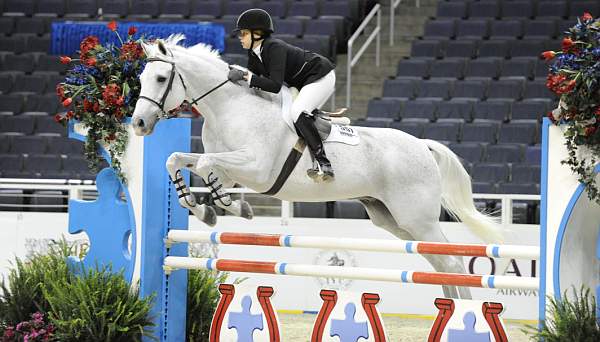 WIHS-10-21-09-AdultJprCh-DSC_3505-Gallagher-JessicaMcFall-DDeRosaPhoto.jpg