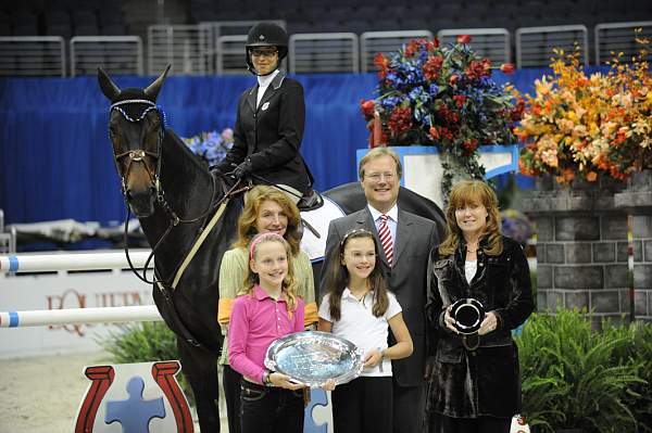 WIHS-10-22-09-DSC_6174-Drossana-NavonaGallegos-JrJpr-DDeRosaPhoto.jpg