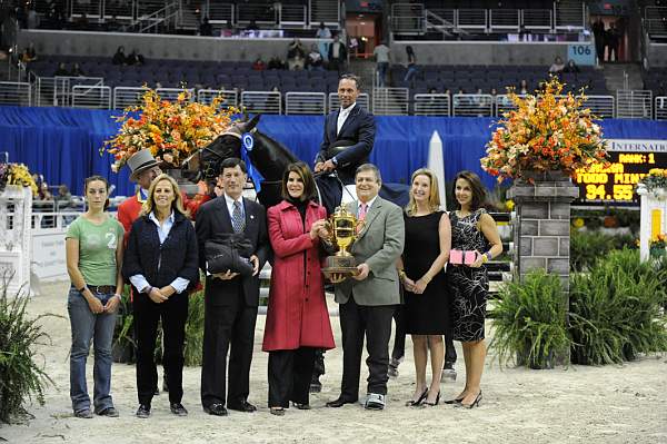 WIHS-10-24-09-DSC_1509-KenDuberstein-Sponsors-DDeRosaPhoto.jpg