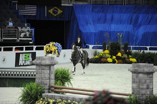 WIHS-10-20-09-DSC_0808-Castille-AliSelman-Sponsors-AnimalPlanet-DDeRosaPhoto.jpg