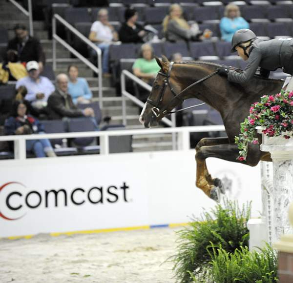 WIHS-10-20-09-DSC_0103-Sponsors-Comcast-DDeRosaPhoto.jpg