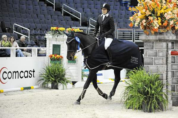 WIHS-10-21-09-DSC_3684-AdultJprCh-Grisset-AlissaKinsey-Sponsors-Comcast-DDeRosaPhoto.jpg