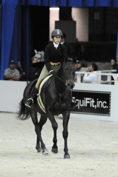 WIHS-10-20-09-DSC_0959-Lancome-BrittanyYates-Sponsors-EquFit-DDeRosaPhoto.jpg