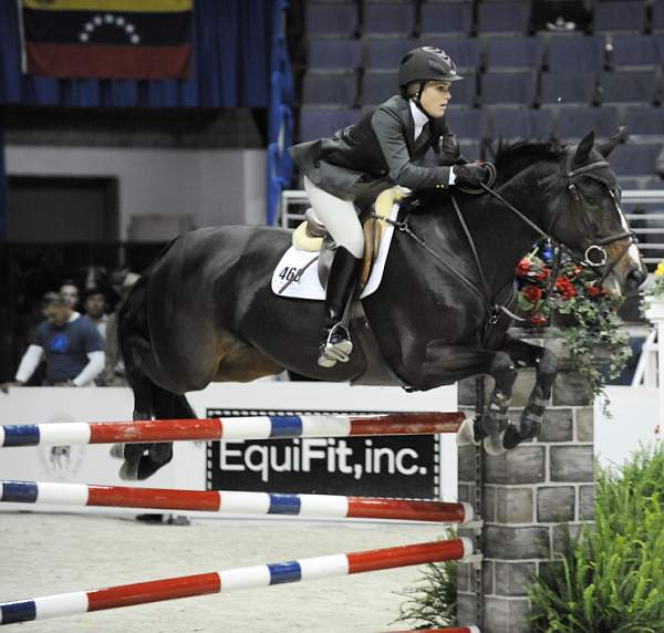 WIHS-10-22-09-DSC_5480-LaSupra-MeganFellows-AOJpr-Sponsors-EquFit-DDeRosaPhoto.jpg