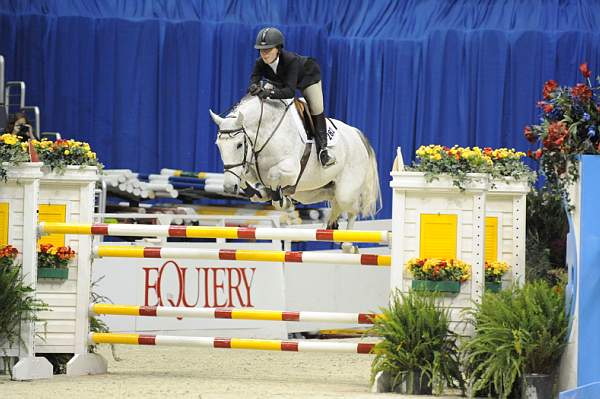 WIHS-10-23-09-DER_6350-Silvana-AlexandraThornton-Sponsors-Equiery-DDeRosaPhoto.jpg