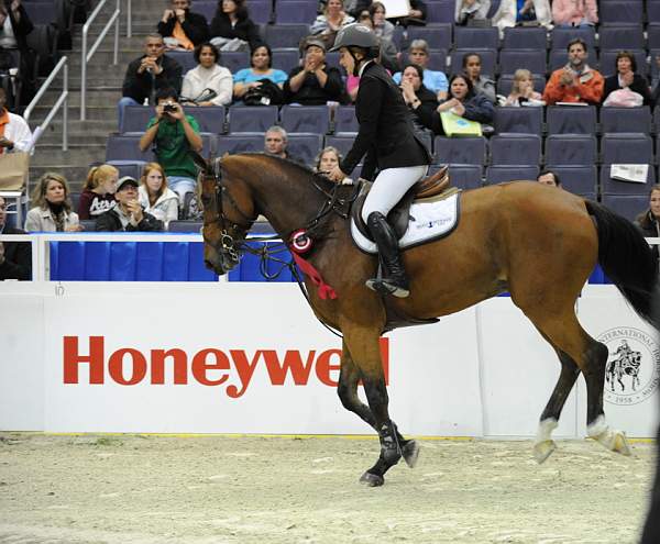 WIHS-10-24-09-DSC_1488-LirvingduVolsin-KateLevy-Sponsors-Honeywell-DDeRosaPhoto.jpg